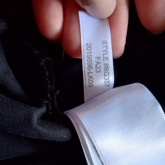 J.Crew Women's Kelsey Flare Cropped Ankle Pant High Waist Black Size Medium - Picture 7 of 8